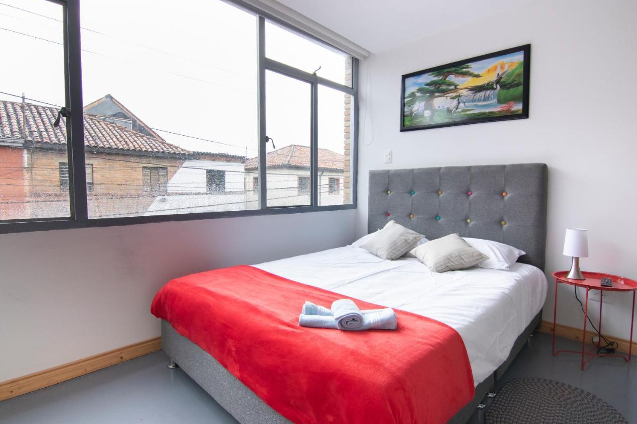 Apartasuites Bogota Campin Bagian luar foto
