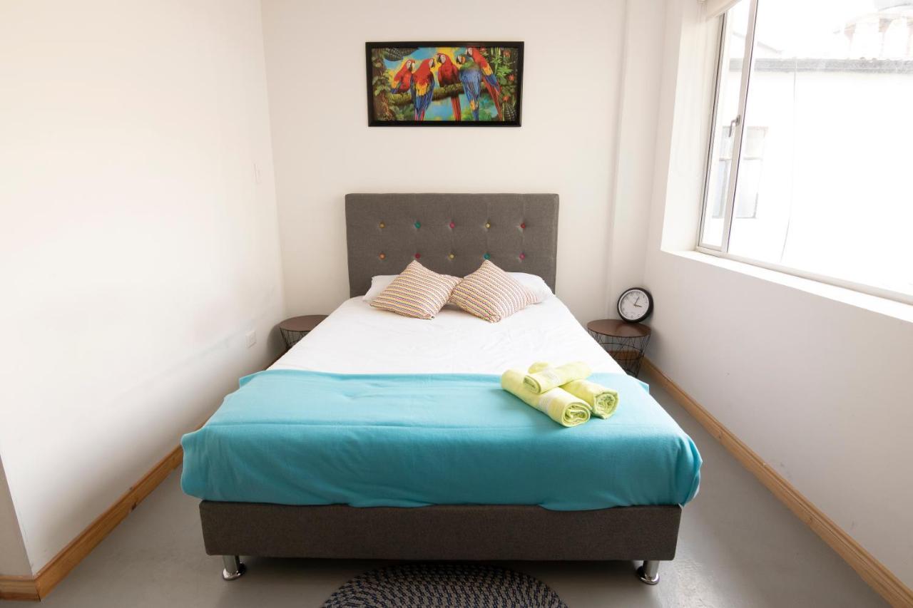Apartasuites Bogota Campin Bagian luar foto
