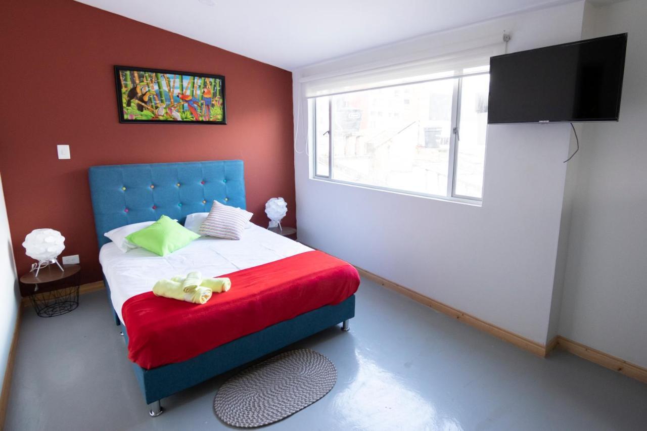 Apartasuites Bogota Campin Bagian luar foto