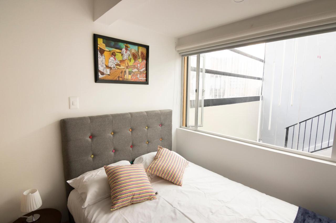 Apartasuites Bogota Campin Bagian luar foto