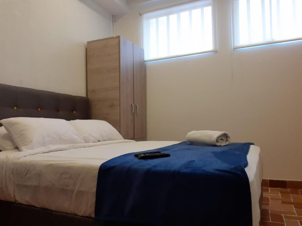 Apartasuites Bogota Campin Bagian luar foto